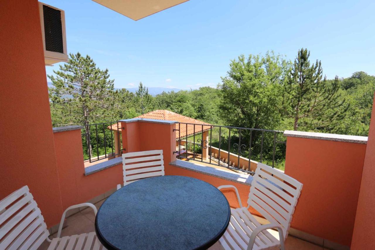 Apartments In Silo/Insel Krk 13430 외부 사진