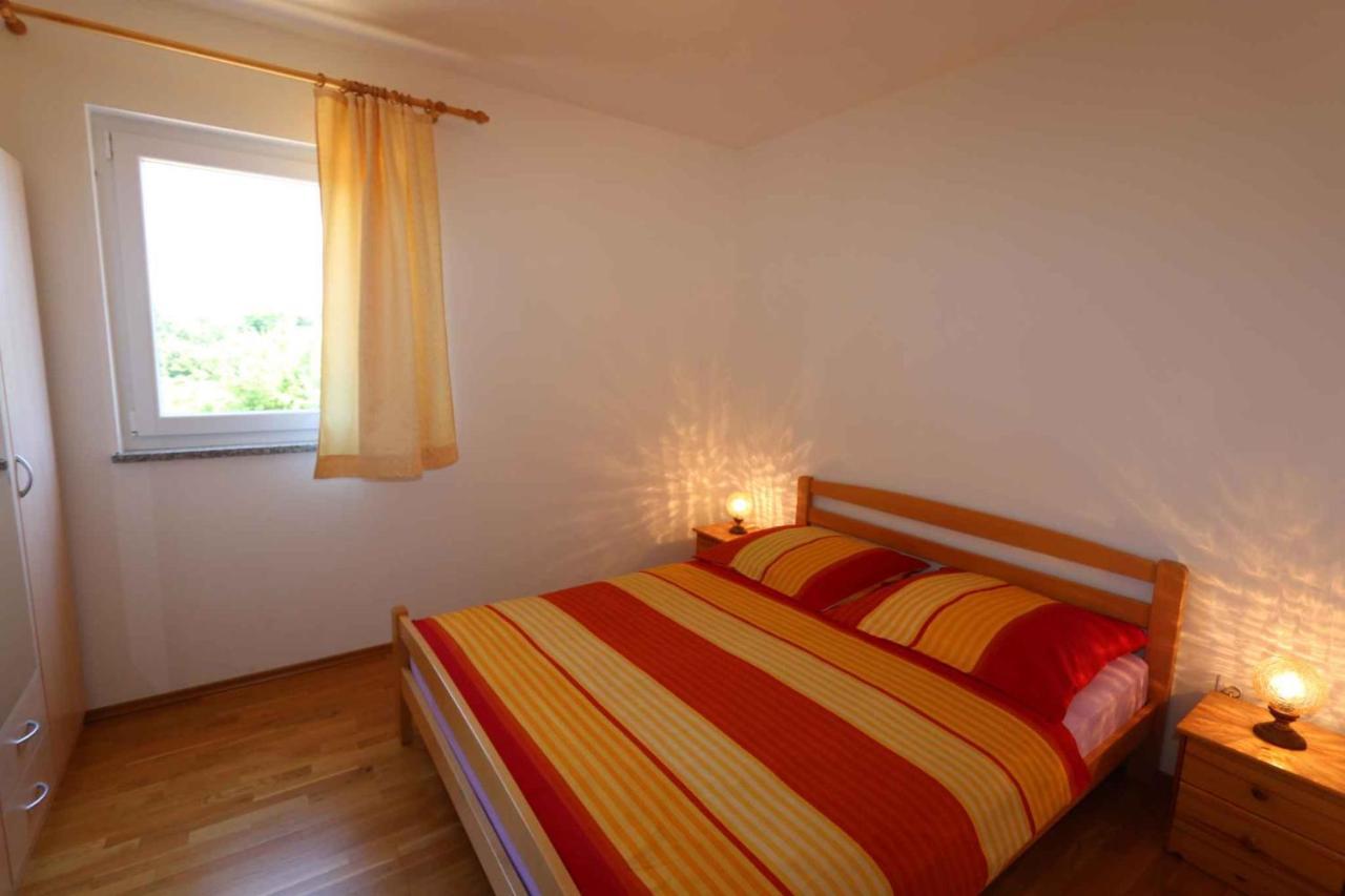 Apartments In Silo/Insel Krk 13430 외부 사진